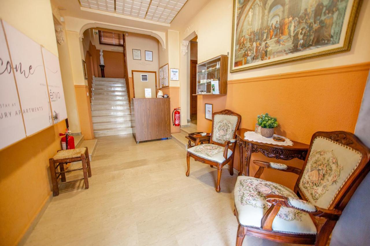 Vrasná Xenia Palace Luxury Apartments מראה חיצוני תמונה