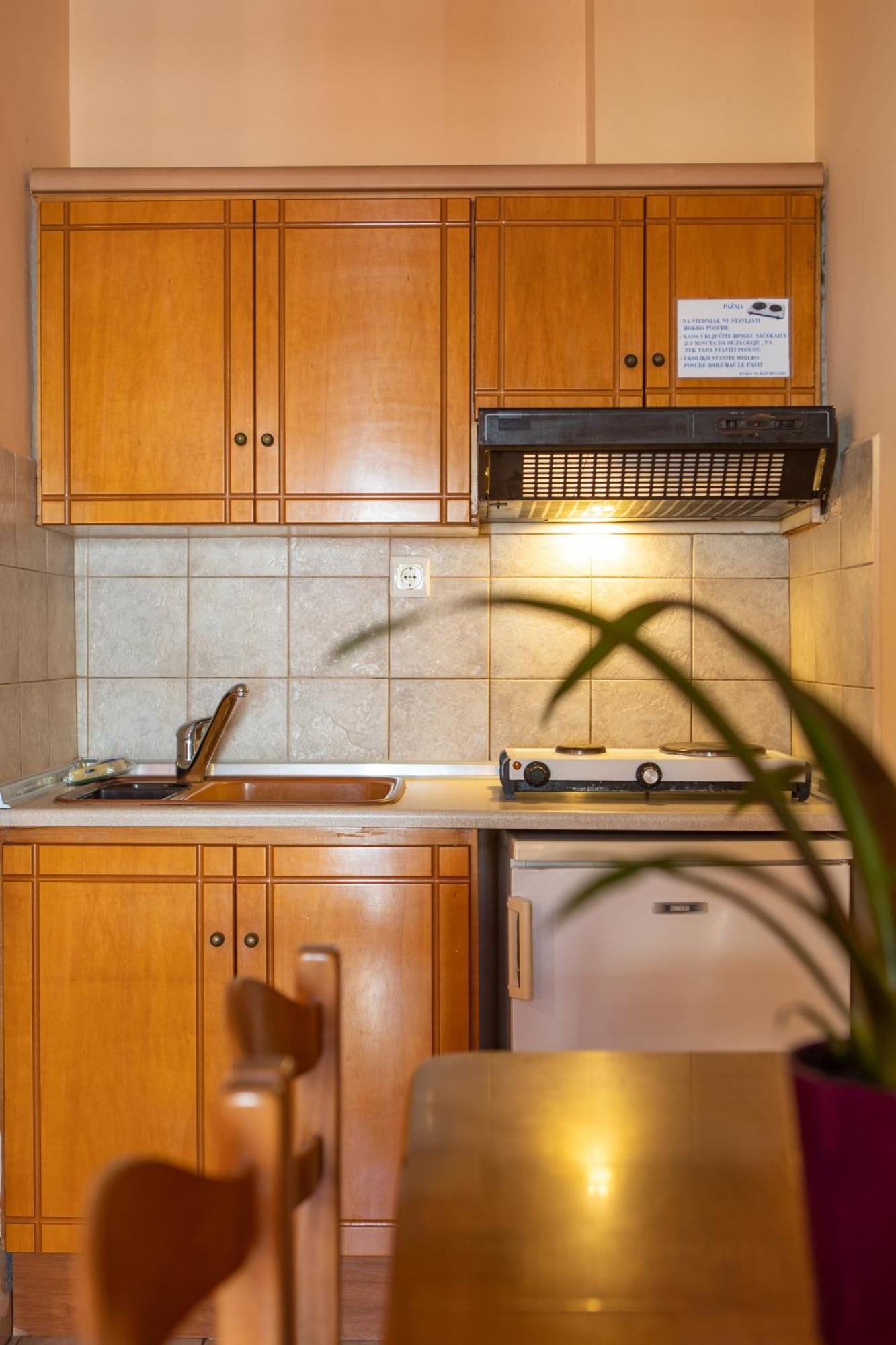Vrasná Xenia Palace Luxury Apartments מראה חיצוני תמונה