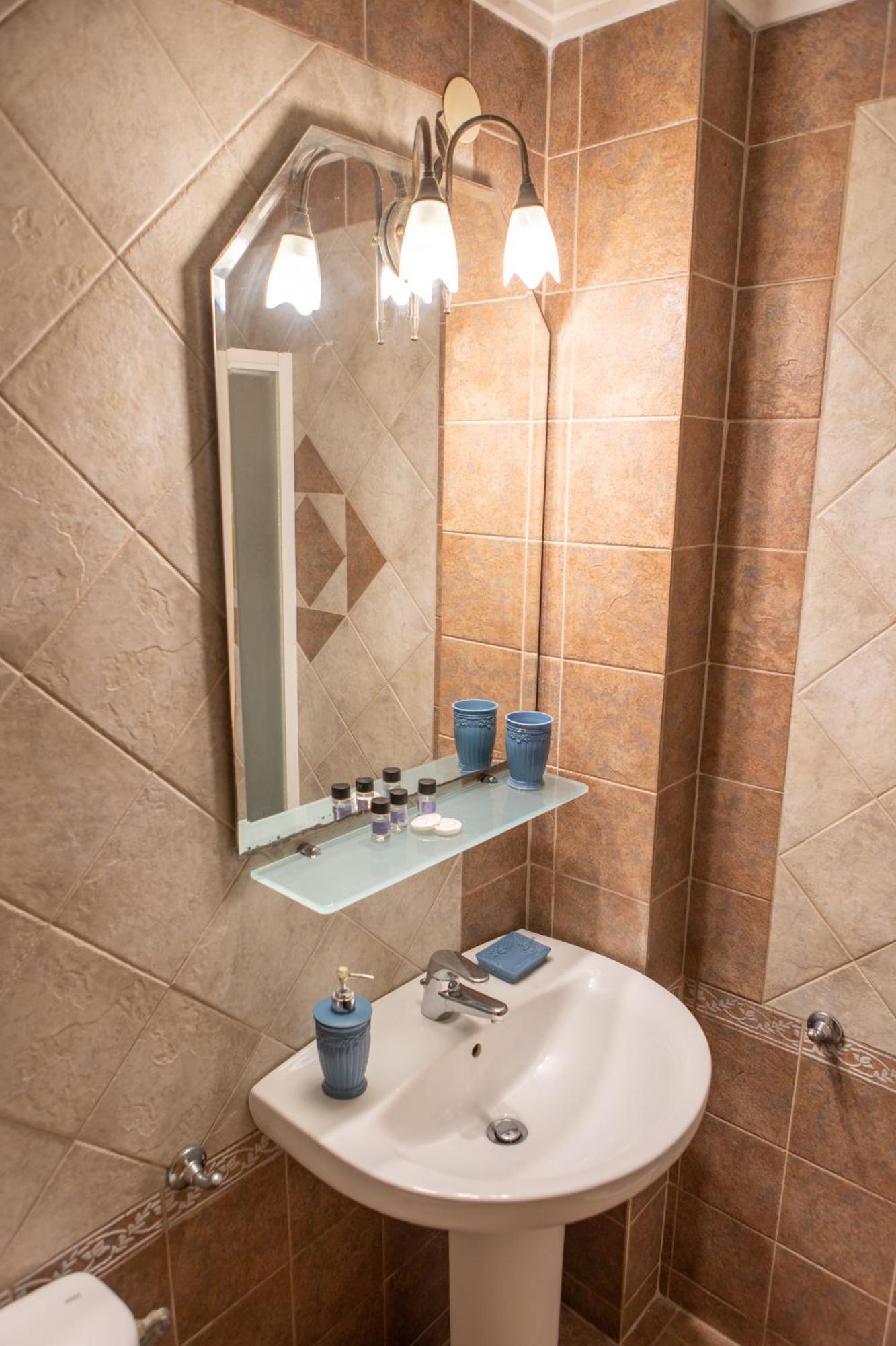 Vrasná Xenia Palace Luxury Apartments מראה חיצוני תמונה