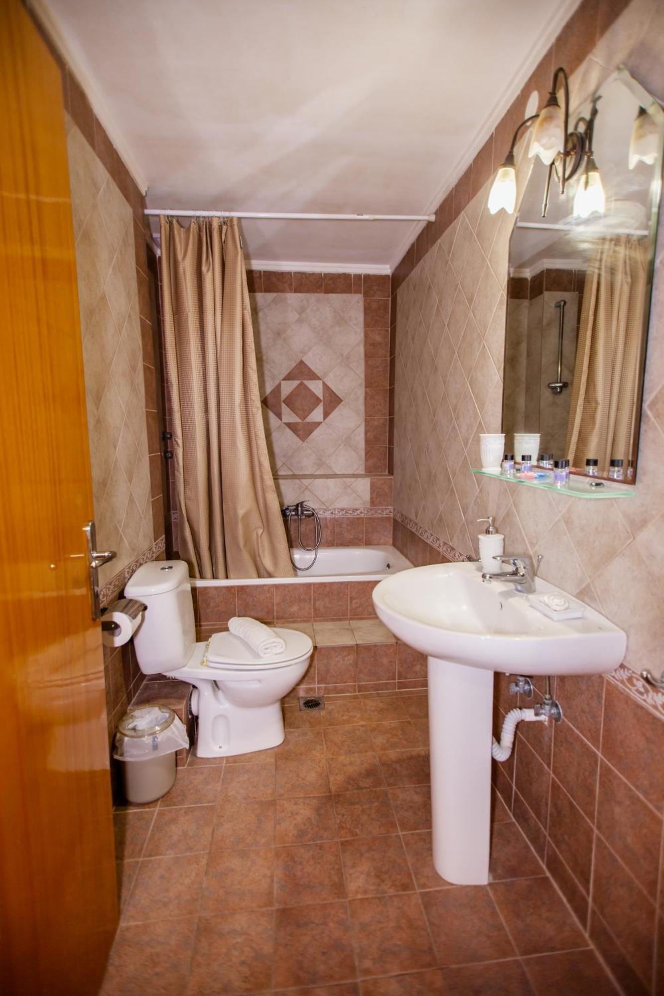 Vrasná Xenia Palace Luxury Apartments מראה חיצוני תמונה